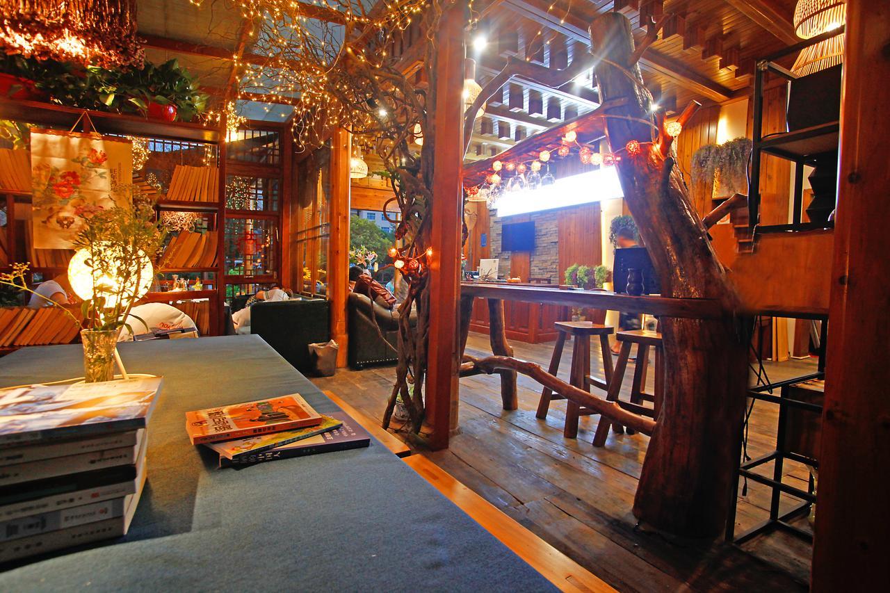 Guihua Road 106Th Hostel Чжанцзяцзе Екстер'єр фото