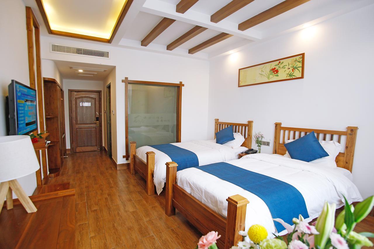 Guihua Road 106Th Hostel Чжанцзяцзе Екстер'єр фото