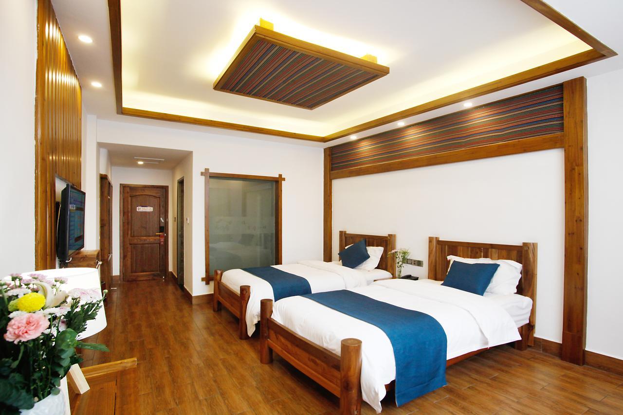 Guihua Road 106Th Hostel Чжанцзяцзе Екстер'єр фото