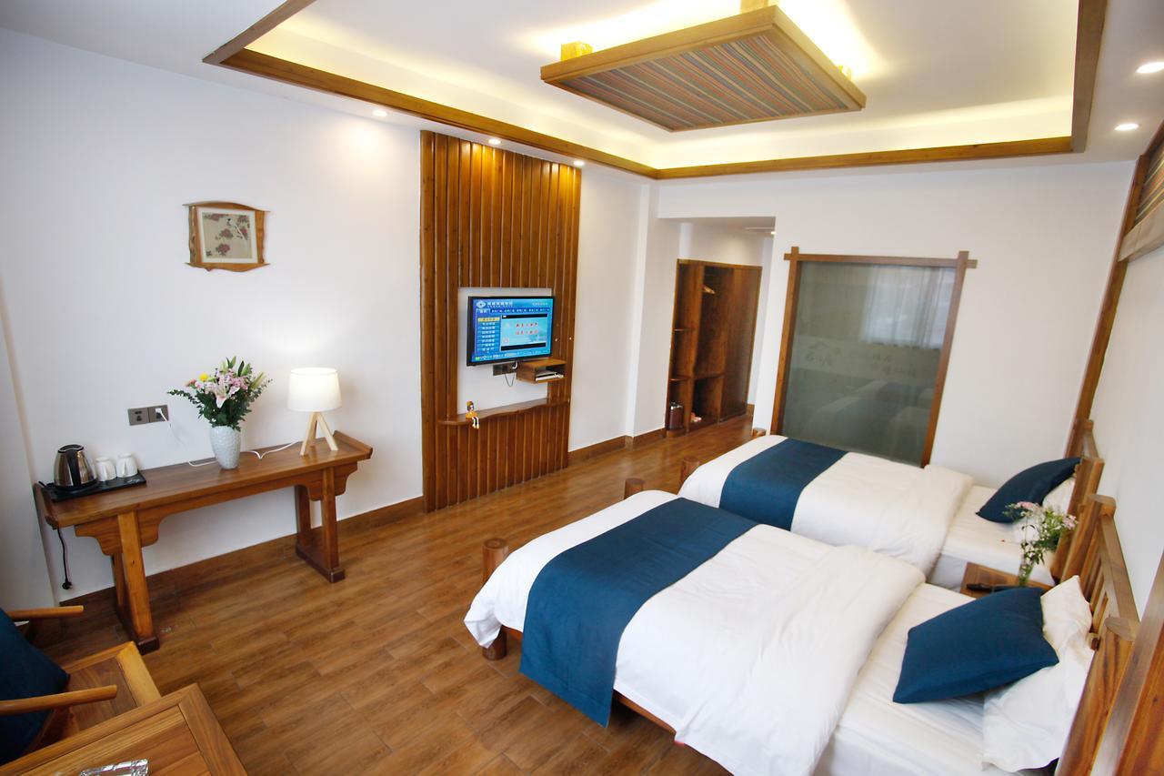 Guihua Road 106Th Hostel Чжанцзяцзе Екстер'єр фото