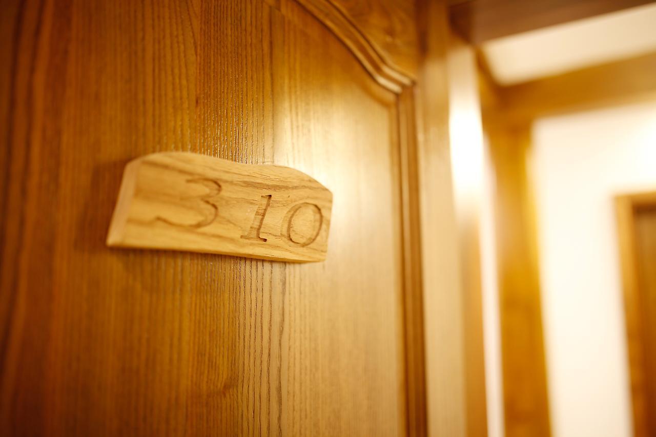 Guihua Road 106Th Hostel Чжанцзяцзе Екстер'єр фото